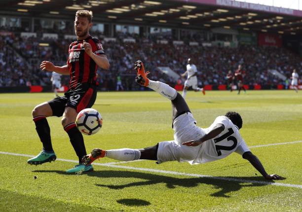 更是一场文 更是一场文