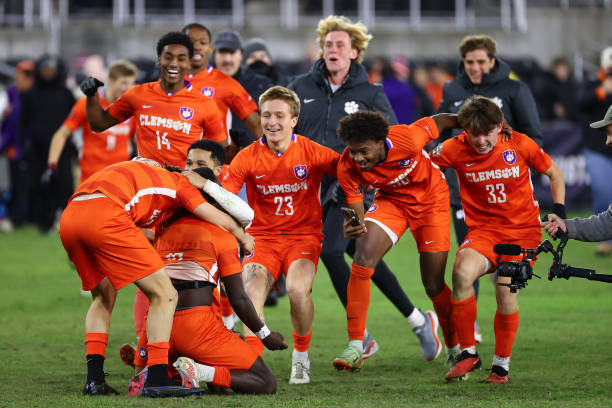 俱乐部的潜 俱乐部的潜